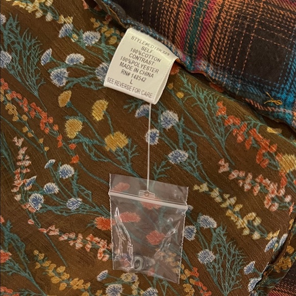 Aratta Silent Journey Rust Plaid Blouse w/Velvet Collar & embroidered back, L - Picture 9 of 15